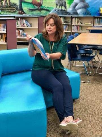 Sen. Sawyer visits Troutman Elementary (9).jpeg